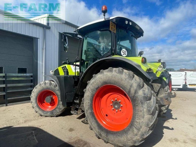 Claas ARION 630 CIS