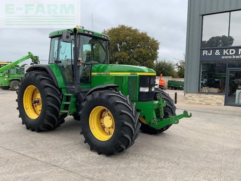 John Deere 7710
