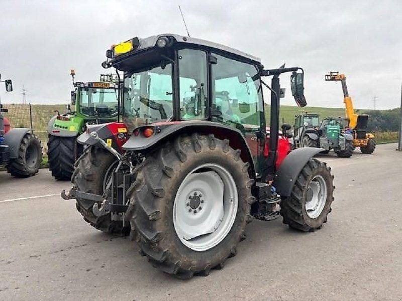 Massey Ferguson 4709