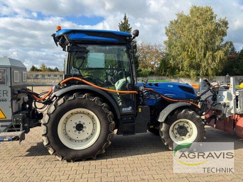 New Holland T 4.100 F CAB