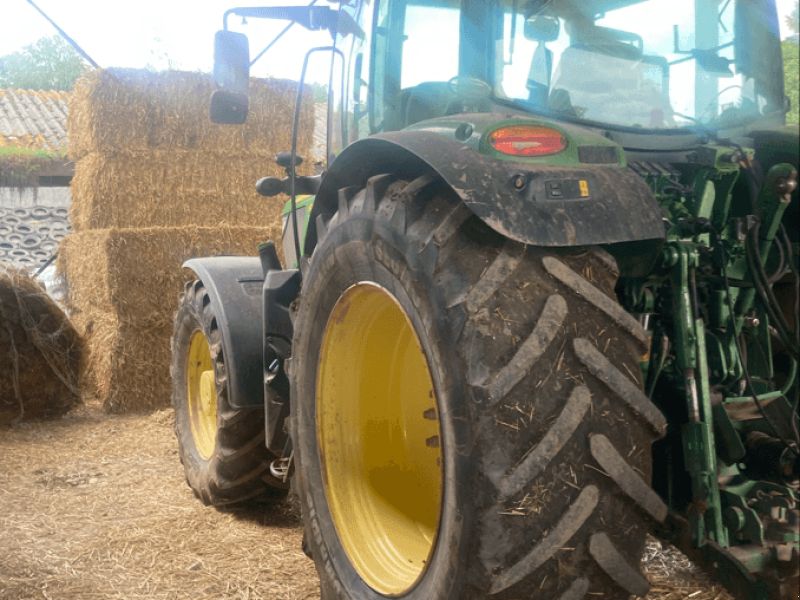 John Deere 6145R