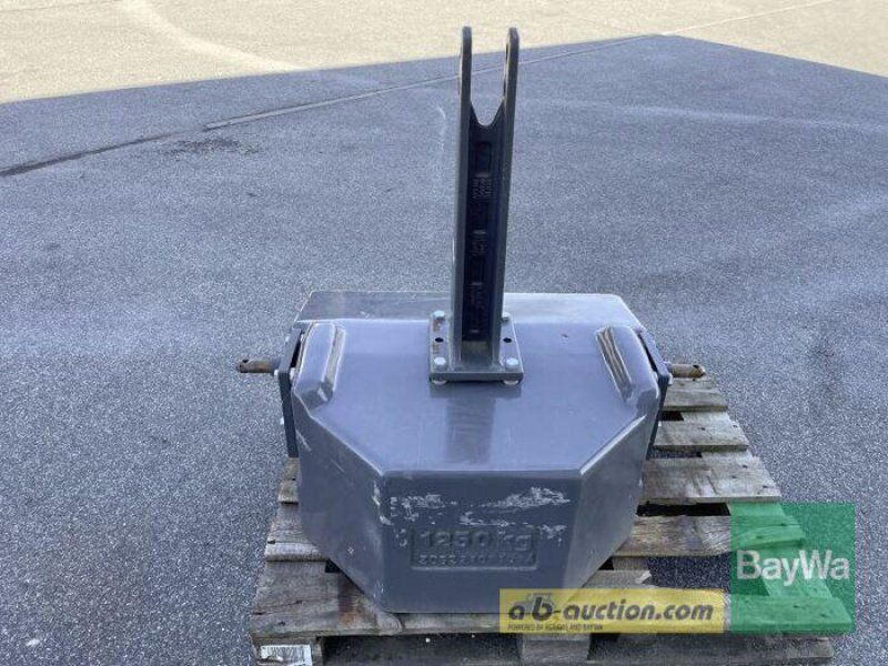 Fendt GEWICHT 1250 KG