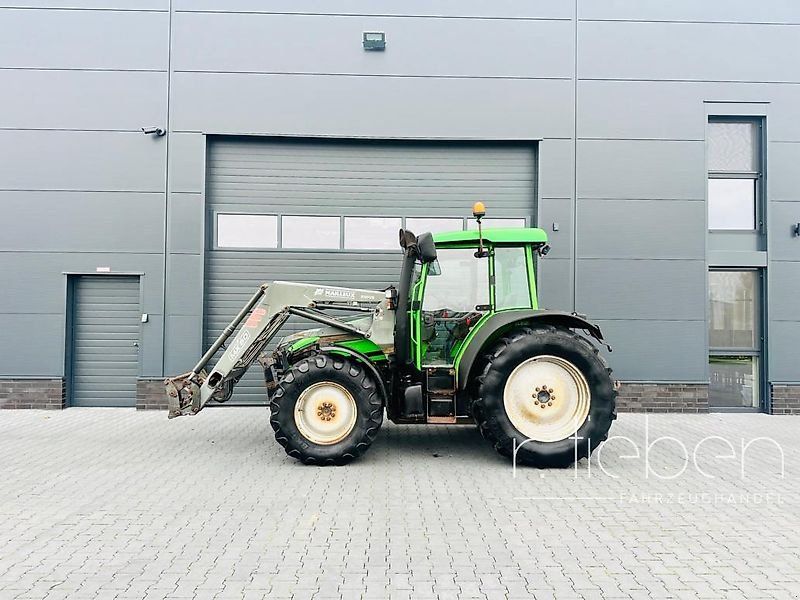 Deutz-Fahr Agroplus 85 mit Frontlader, FH & FZW