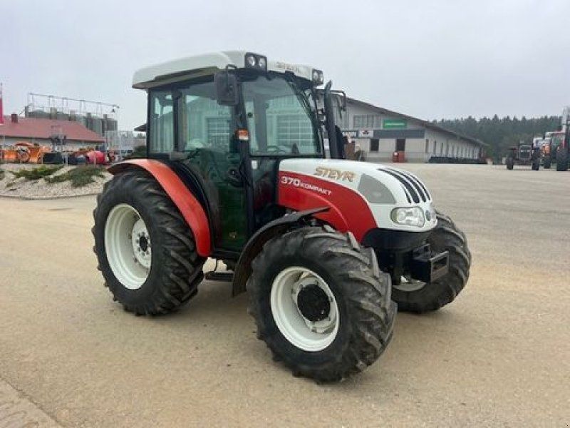 Steyr Kompakt 370 A Komfort
