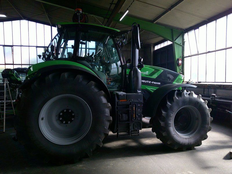 Deutz-Fahr 6180 TTV Agrotron, stufenlos, jung gebraucht Werksgarantie 3