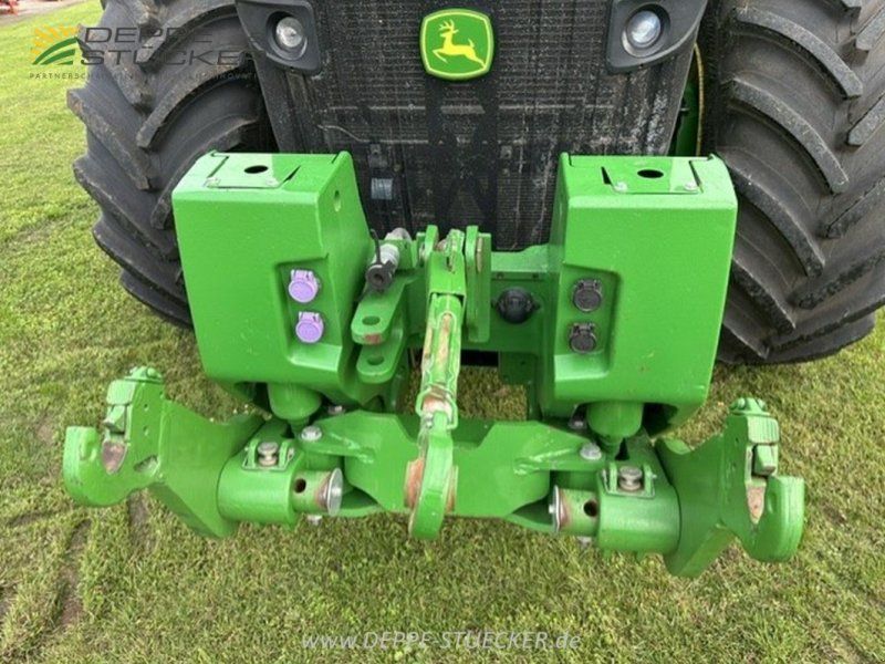John Deere 8370R