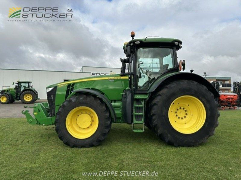 John Deere 8370R