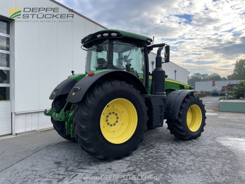 John Deere 8370R