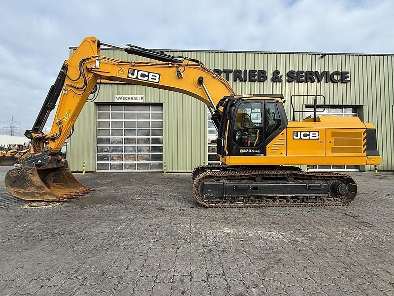 JCB 370X