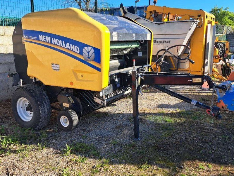 New Holland BR120UTILITY