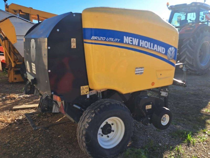 New Holland BR120UTILITY