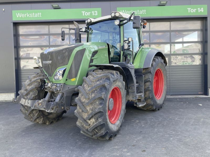Fendt 828 VARIO S4 PROFI PLUS