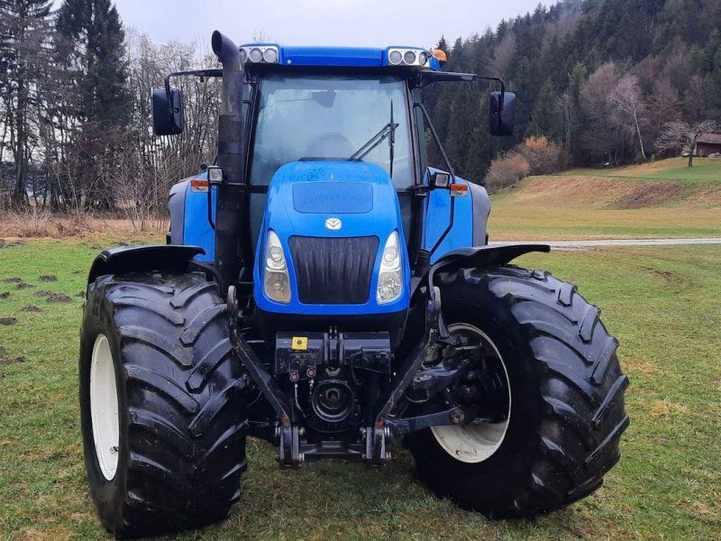 New Holland TV-T 195 Auto Command
