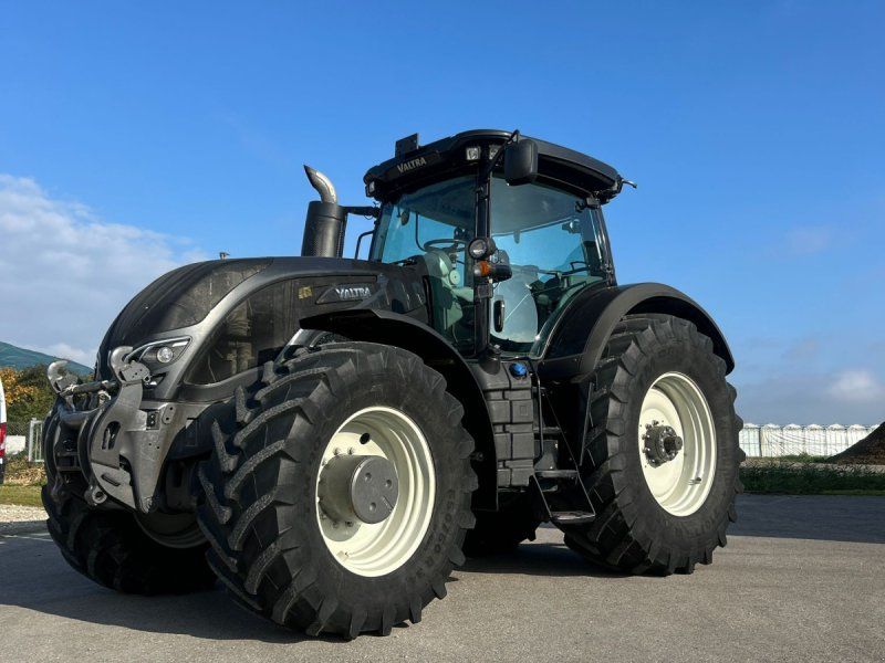 Valtra S374