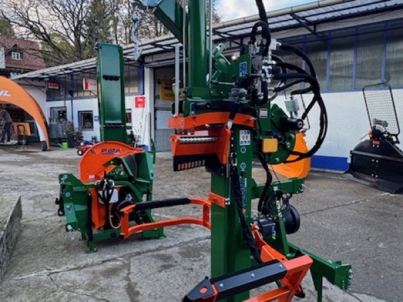 Posch HydroCombi 20 mit Funkseilwinde