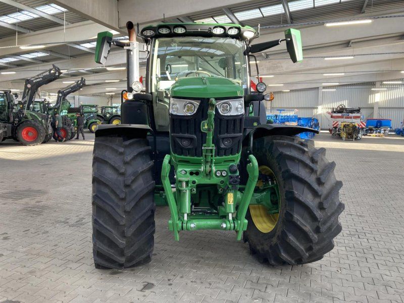 John Deere 6R 185