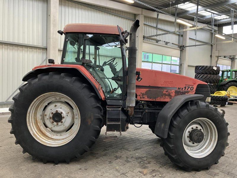 Case IH MX 170