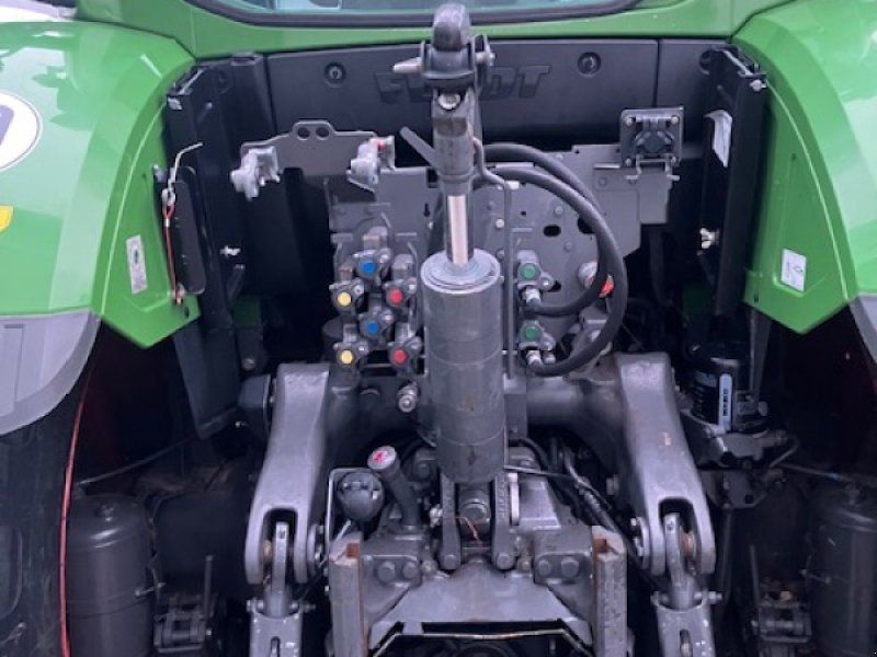Fendt 724 Vario S4 Profi