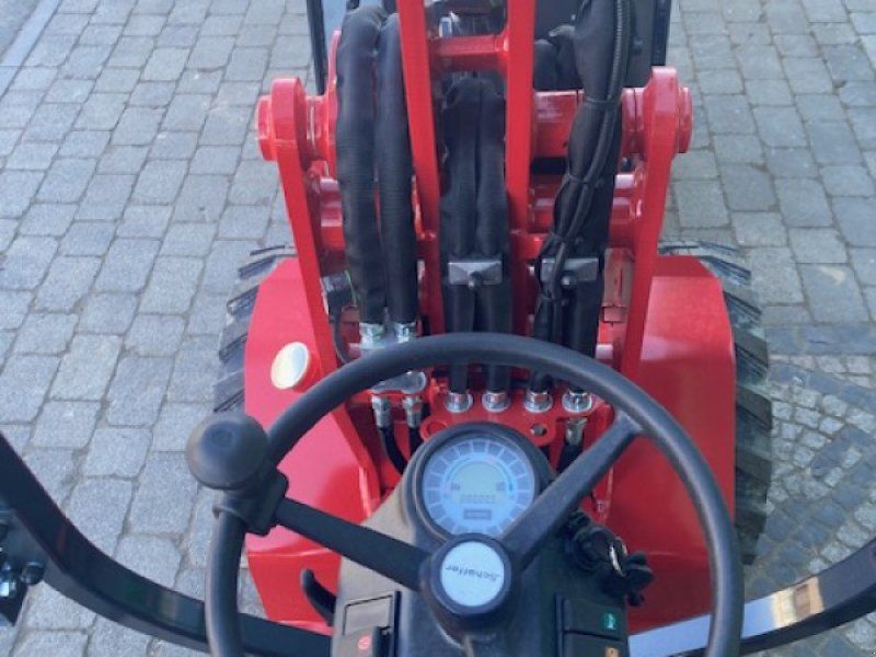 Schäffer Hoflader Typ 2024