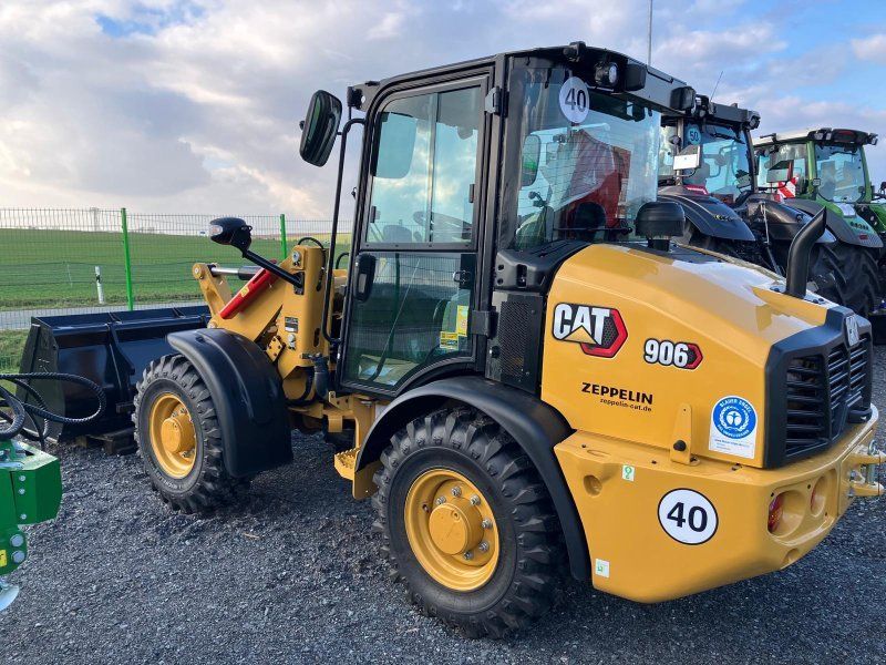 Caterpillar 906