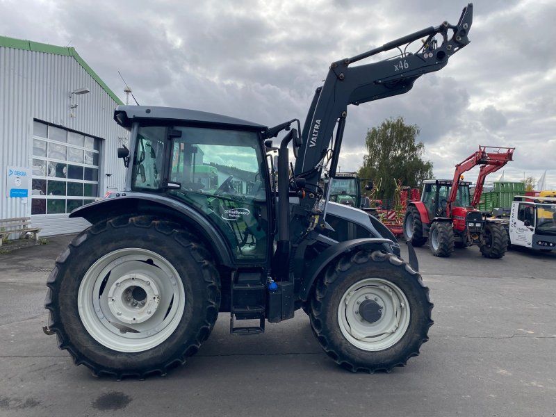 Valtra A 104 MH4