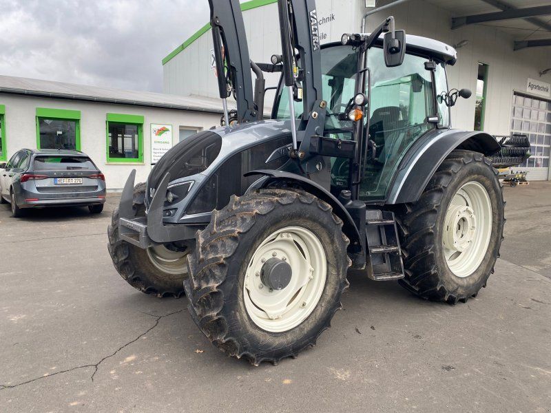 Valtra A 104 MH4