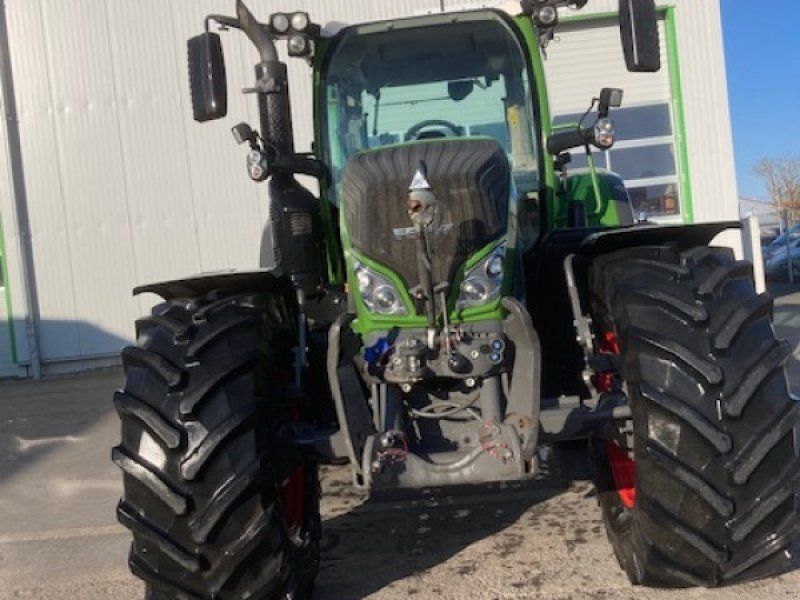 Fendt 718 Vario S4 Profi+