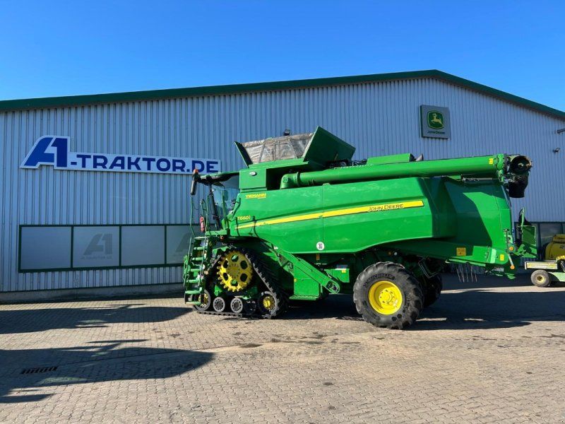 John Deere T660