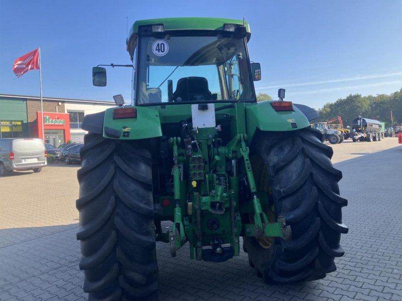 John Deere 7810
