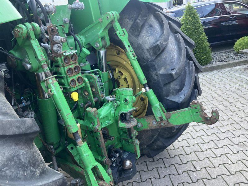 John Deere 7810