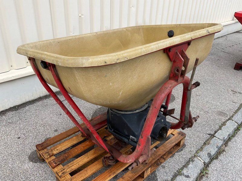 P 400