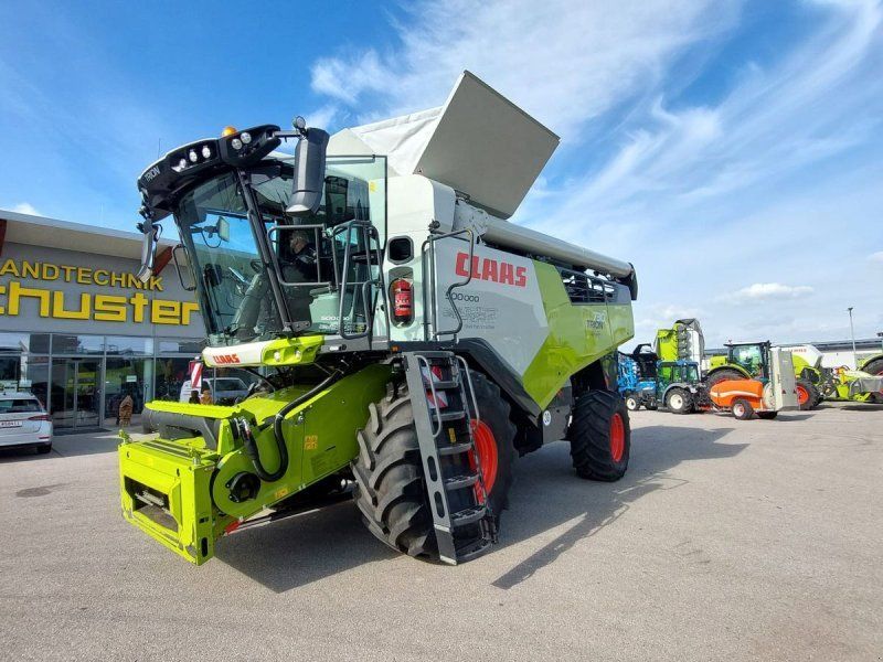 Claas Trion 730