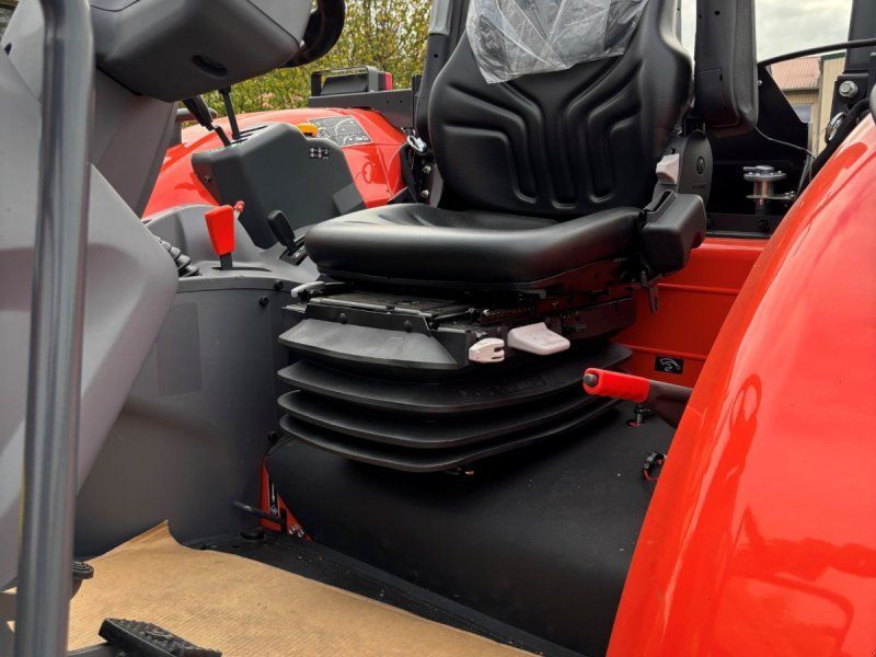 Kubota M5092 Rops