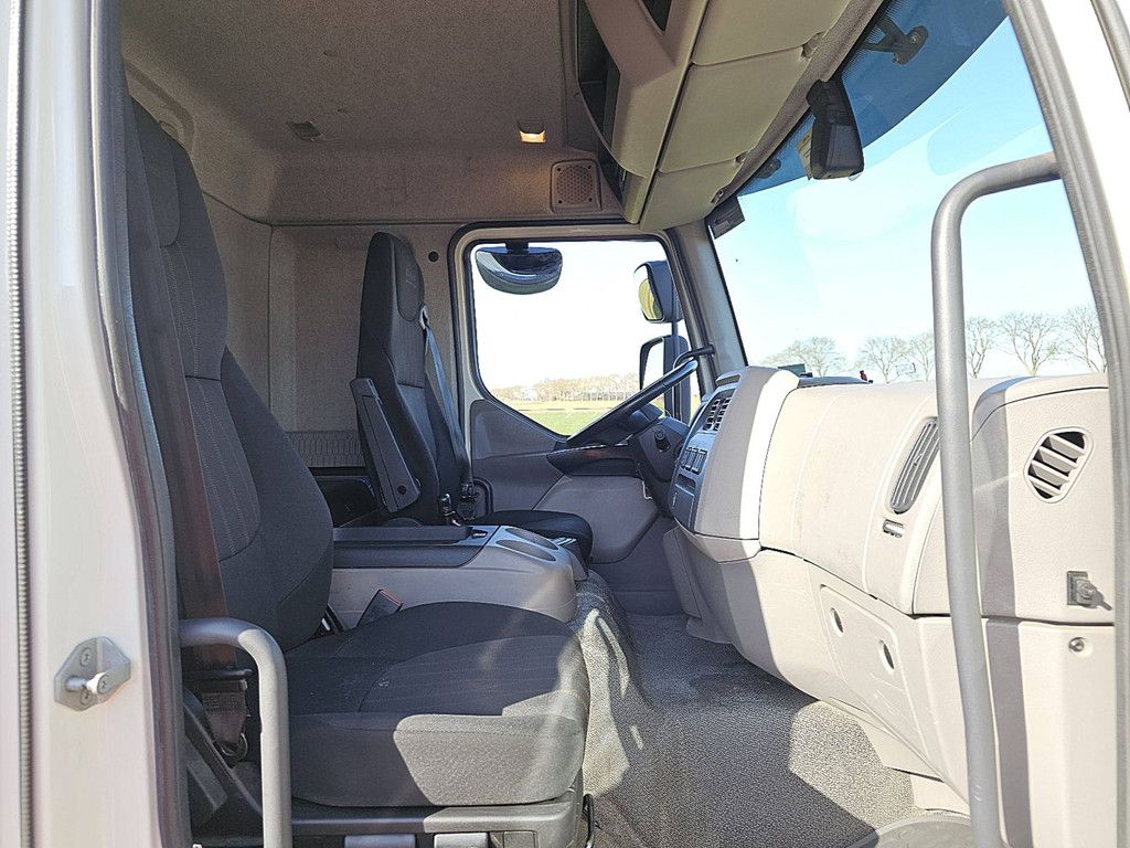 DAF LF 290 16t lift 167 tkm