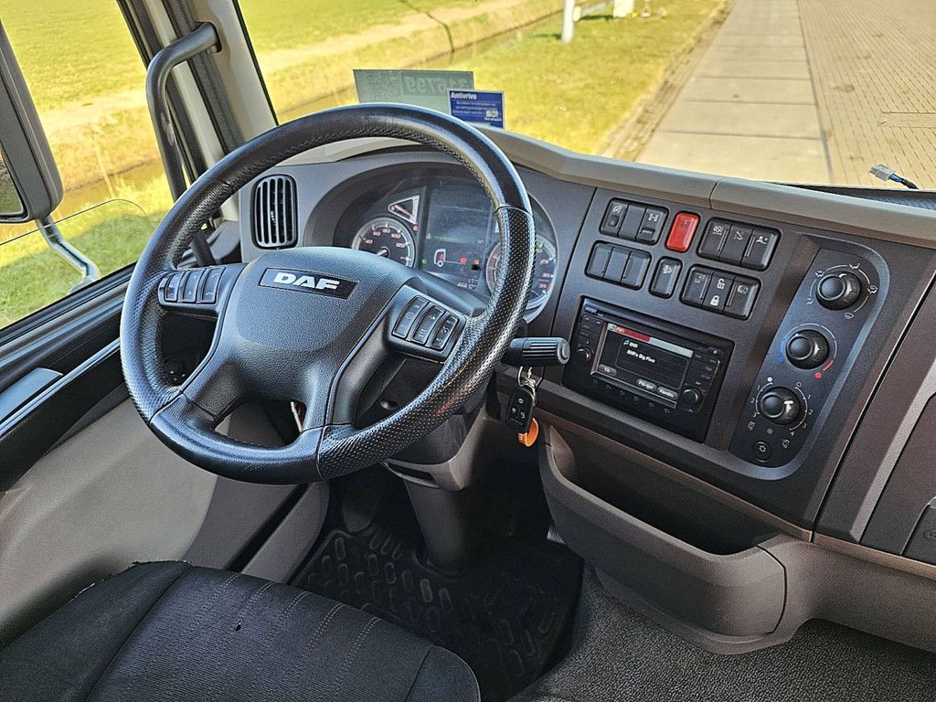 DAF LF 290 16t lift 167 tkm