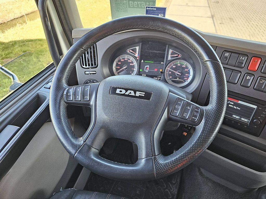 DAF LF 290 16t lift 167 tkm
