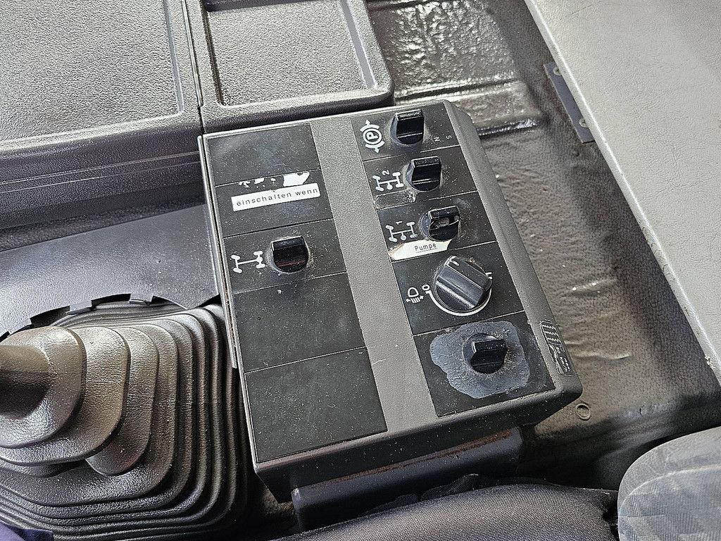 MERCEDES-BENZ 1722 lpg gas tank