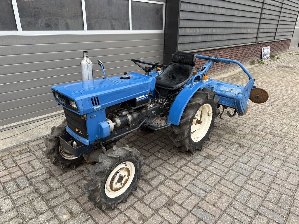 Iseki TX1500 4WD minitractor + frees
