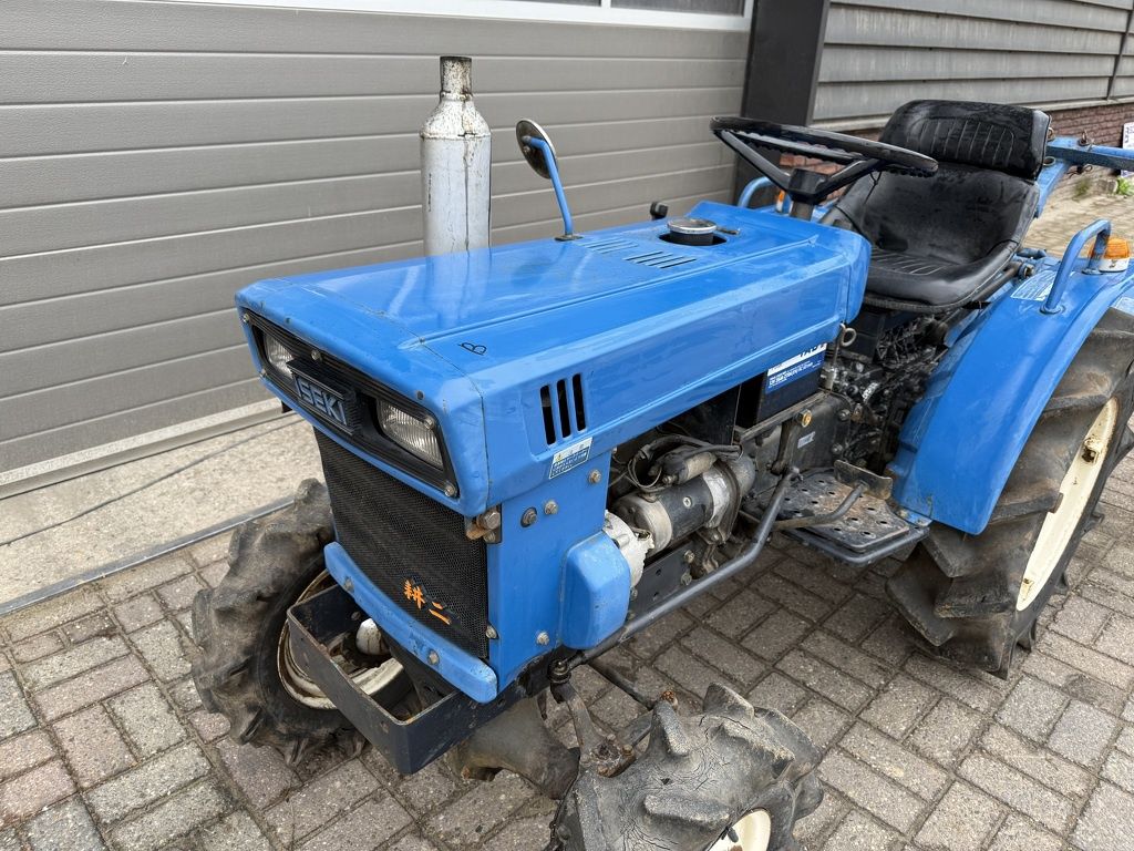 Iseki TX1500 4WD minitractor + frees