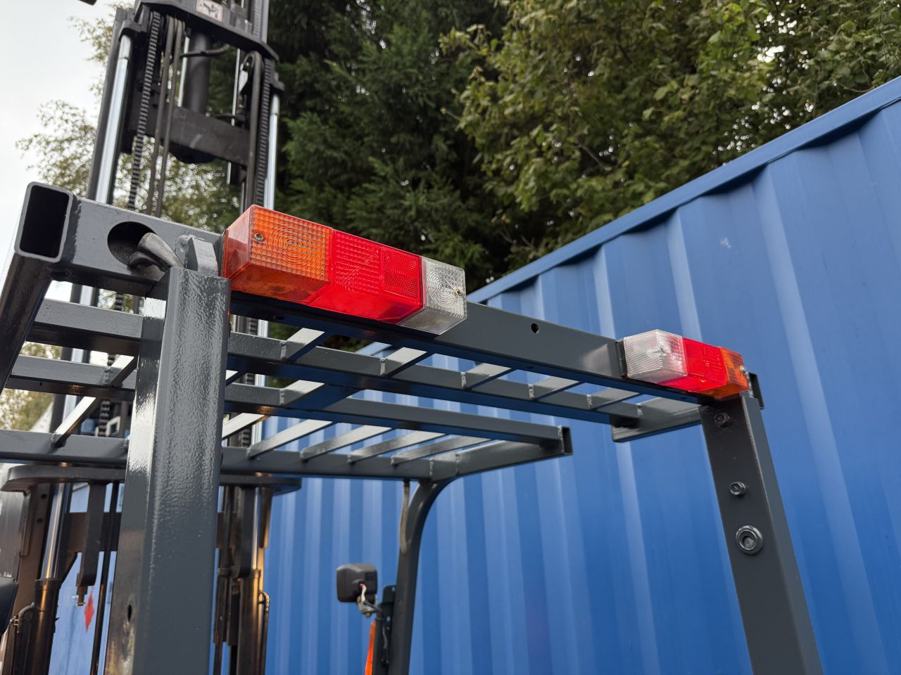 TCM 1.5 tonner elektrisch 3-delig Freelift Sideshift verlichting
