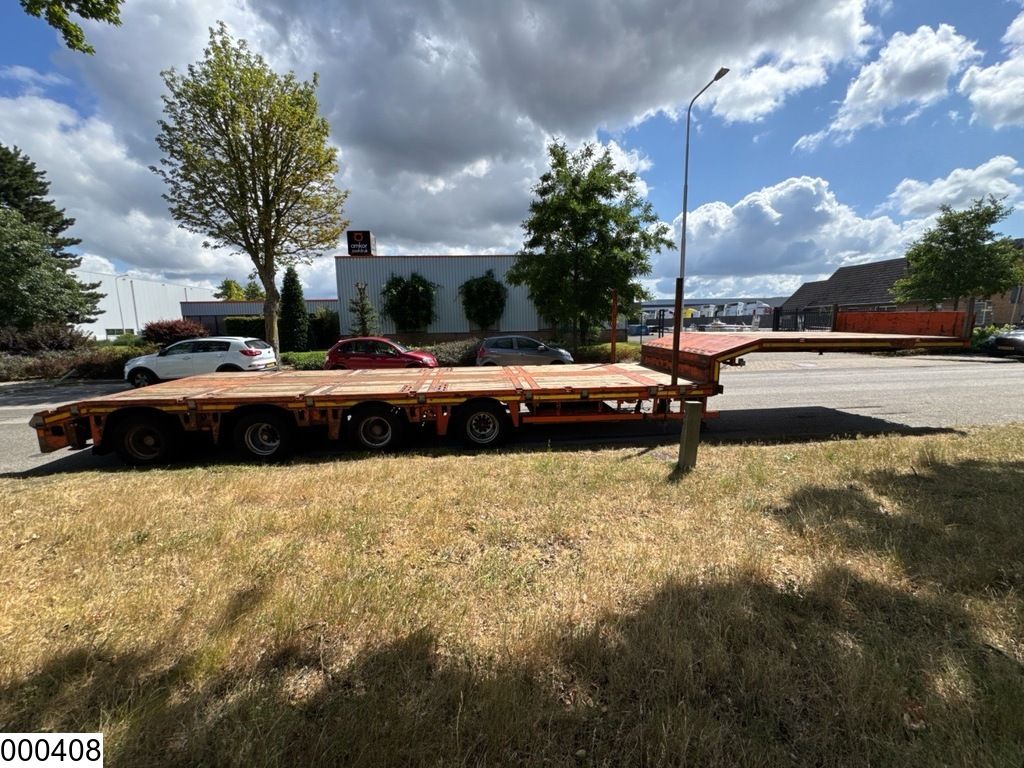 Nooteboom Lowbed 19.58 Meter, Extendable, Twistlocks, 82.750 KG