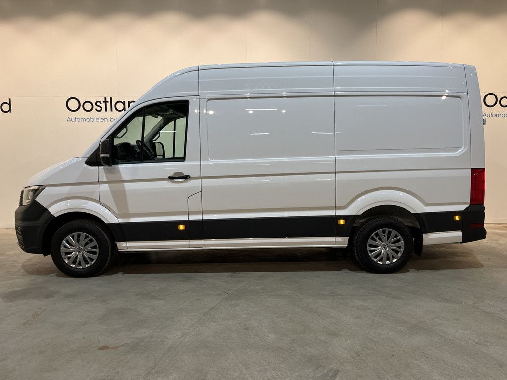 Volkswagen Crafter 35 2.0 TDI L3H3 140 PK Automaat / Euro 6 / Airco / Trekhaak 3000 KG / Cruise Control / Camera / CarPlay / 3-Zits / 83.000 KM !!