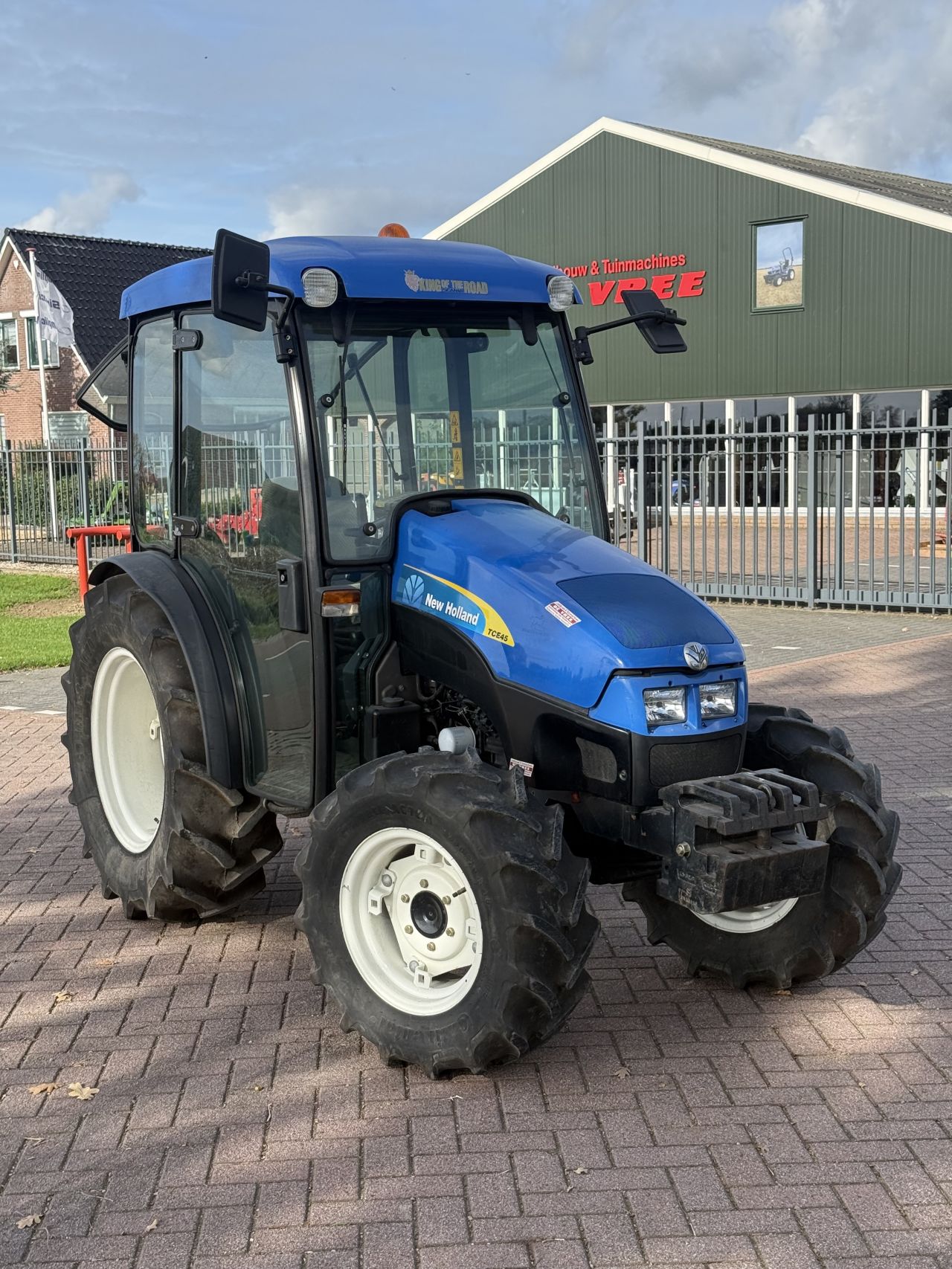 New Holland tce45 slechts 1750 uur