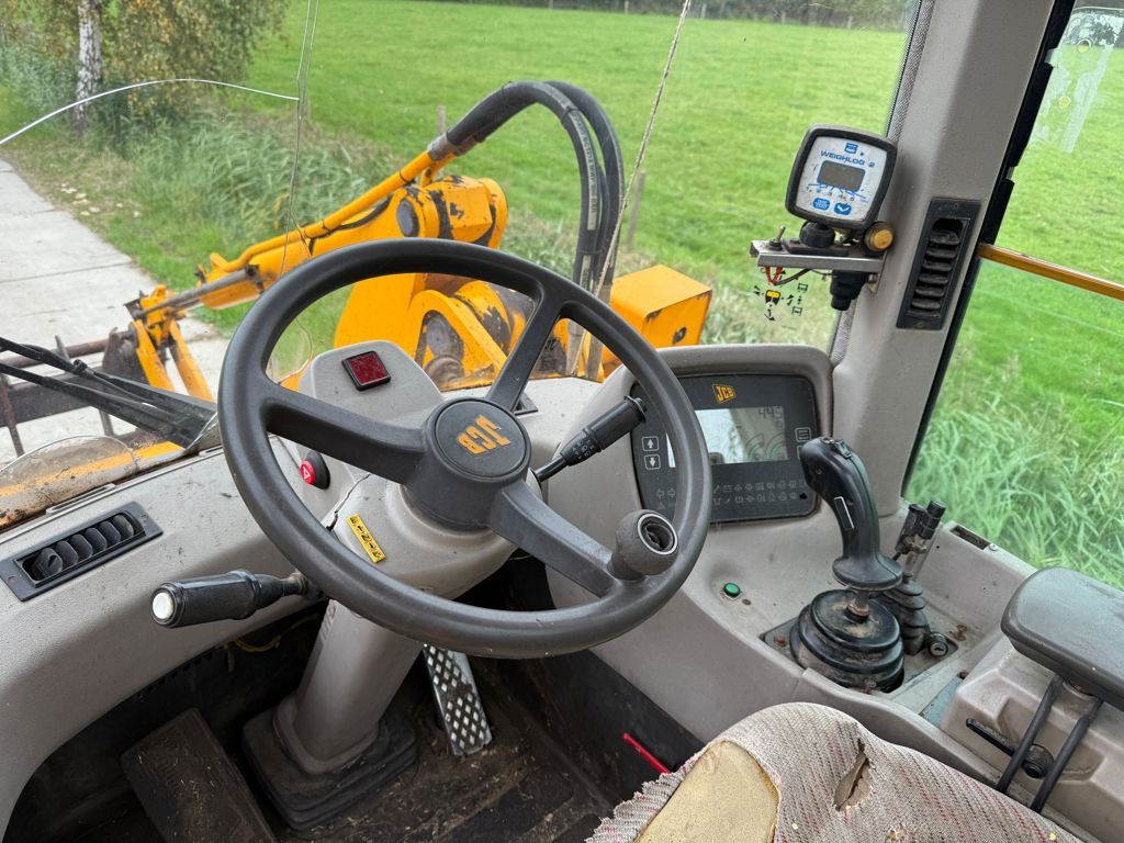 JCB 426B