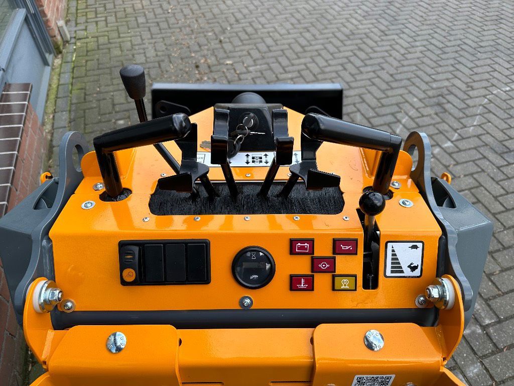 Giant Giant SK252 skid