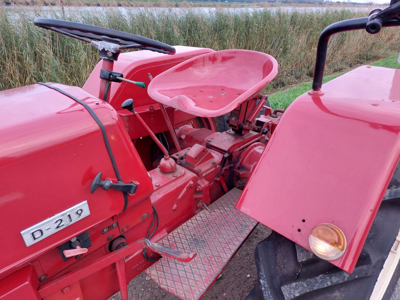 Mc Cormick D-219 mooie trekker