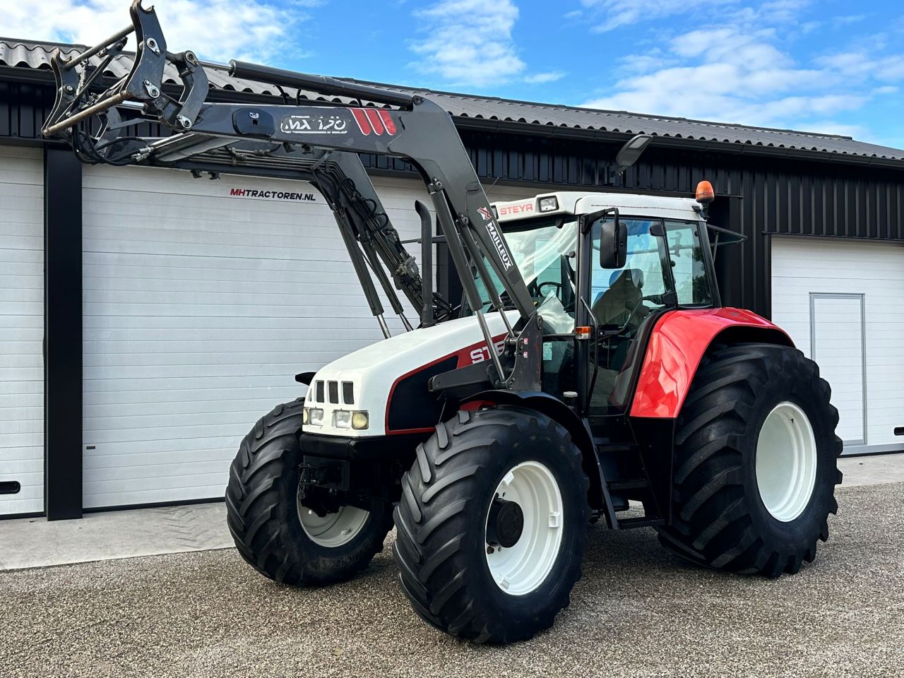 TE KOOP: zeer nette STYER 9105