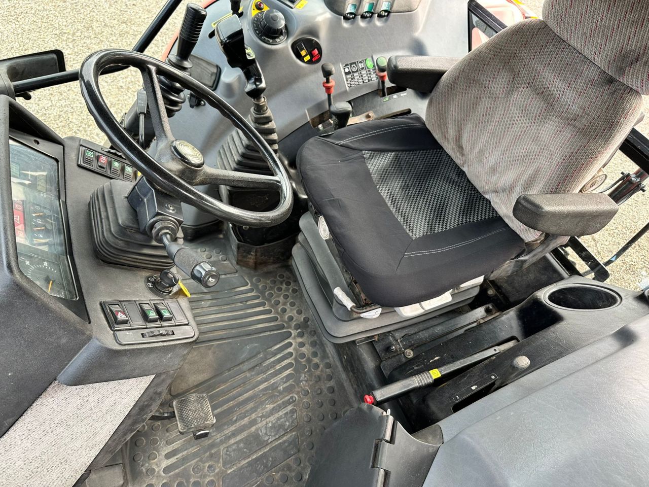 TE KOOP: zeer nette STYER 9105