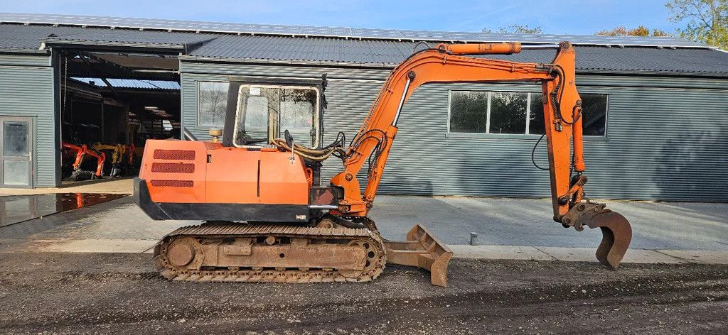 Takeuchi TB 068