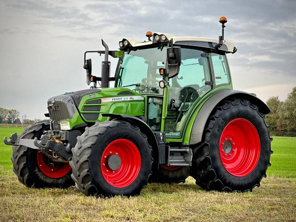 Fendt 211S Vario